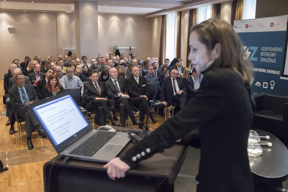 180405 4.strateška konferenca elektrodistribucije_foto.miha.fras_337